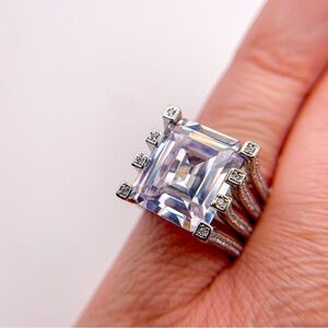Unique Cubic Zirconia Princess Cut High Profile Silver Tone Ring. Size 5.